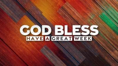 Woodgrain Gradients God Bless